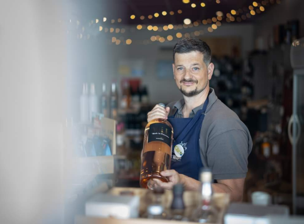 Photo de bons vins chez Les vins de Laurent à Issoudun